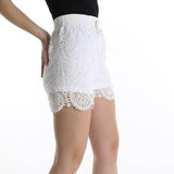 Bum Shorts in Cotton lace JASPER