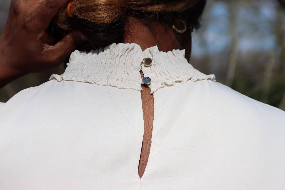 Halter Gathers-Neck Blouse