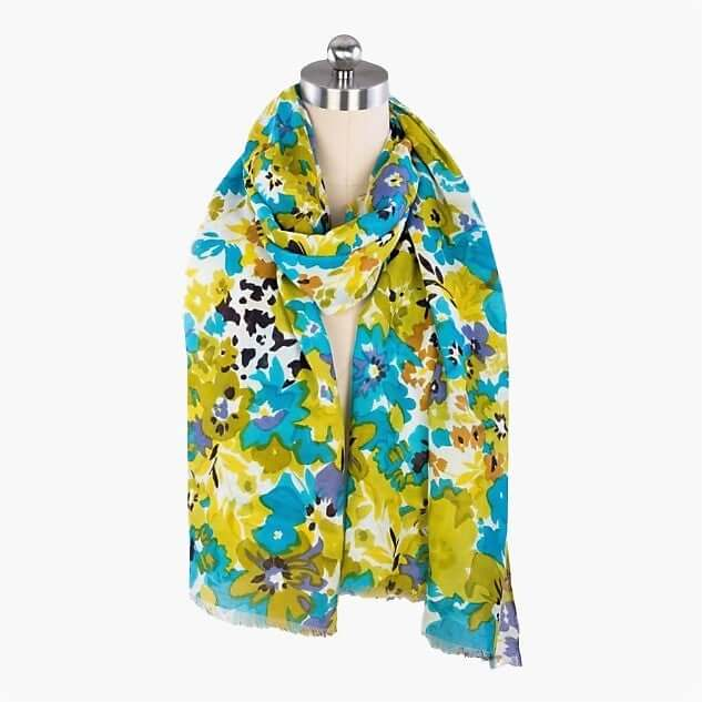 women accessories, bags, scarves, belts, hats, sunglasses, face masks 