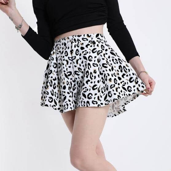 Animal Pattern Shorts, flare shorts, shorts damen