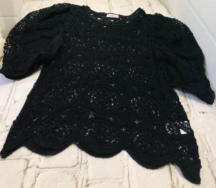 Crochet Puff Sleeves Top JASPER