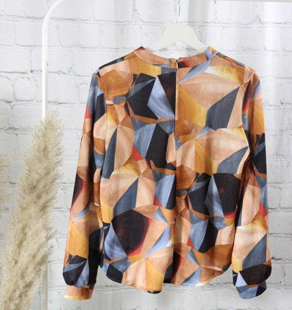 Metrix Pattern Blouse ,Metrix Pattern Blouse, blouse Woman, metrix prints blouse longsleeves 