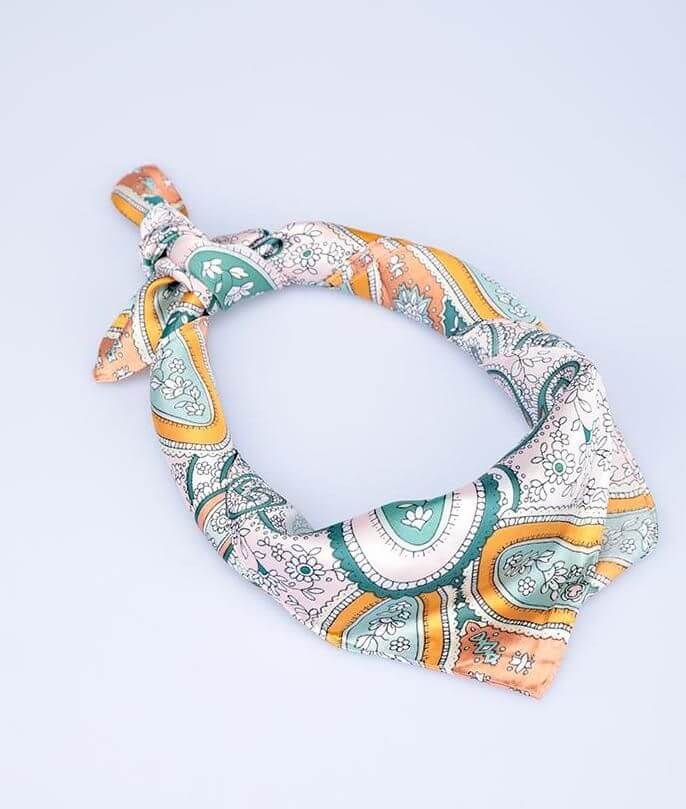 Paisley Pattern Neckscarf 